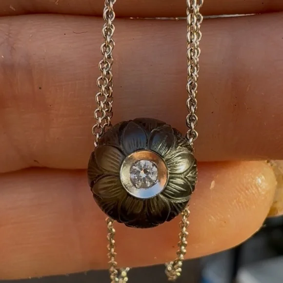 GALATEA designer solid 14k gold genuine carved Tahitian pearl/diamond necklace - Picture 12 of 16